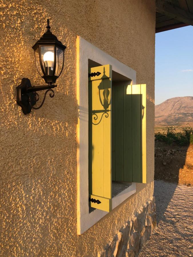 Bote Farms Agriturismo Sarande Exterior photo